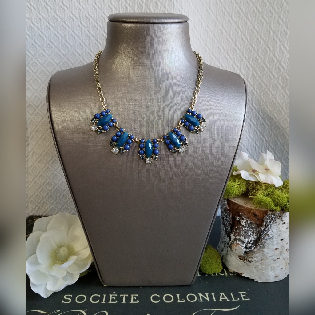 Faceted Resin And Rhinestones Necklace 10$
